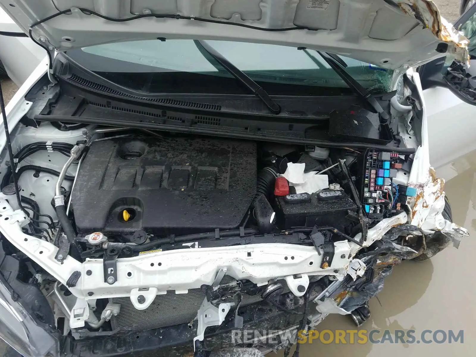 7 Photograph of a damaged car 2T1BURHE1KC236523 TOYOTA COROLLA 2019