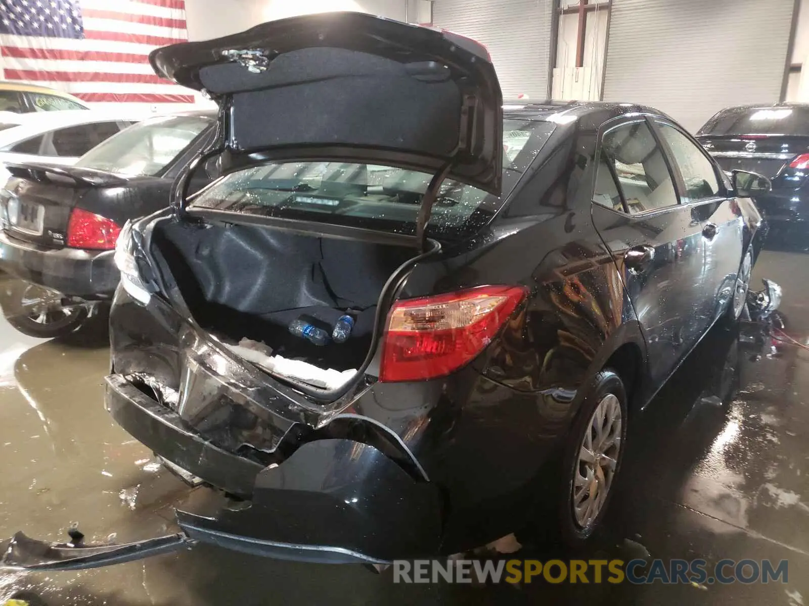 4 Photograph of a damaged car 2T1BURHE1KC239776 TOYOTA COROLLA 2019