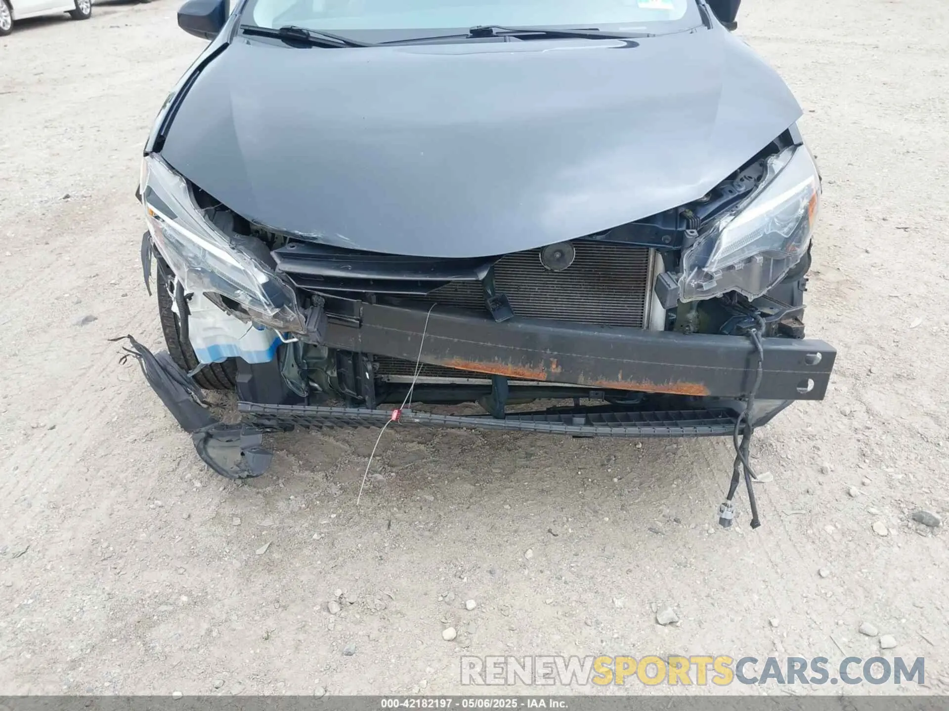 6 Photograph of a damaged car 2T1BURHE2KC125981 TOYOTA COROLLA 2019