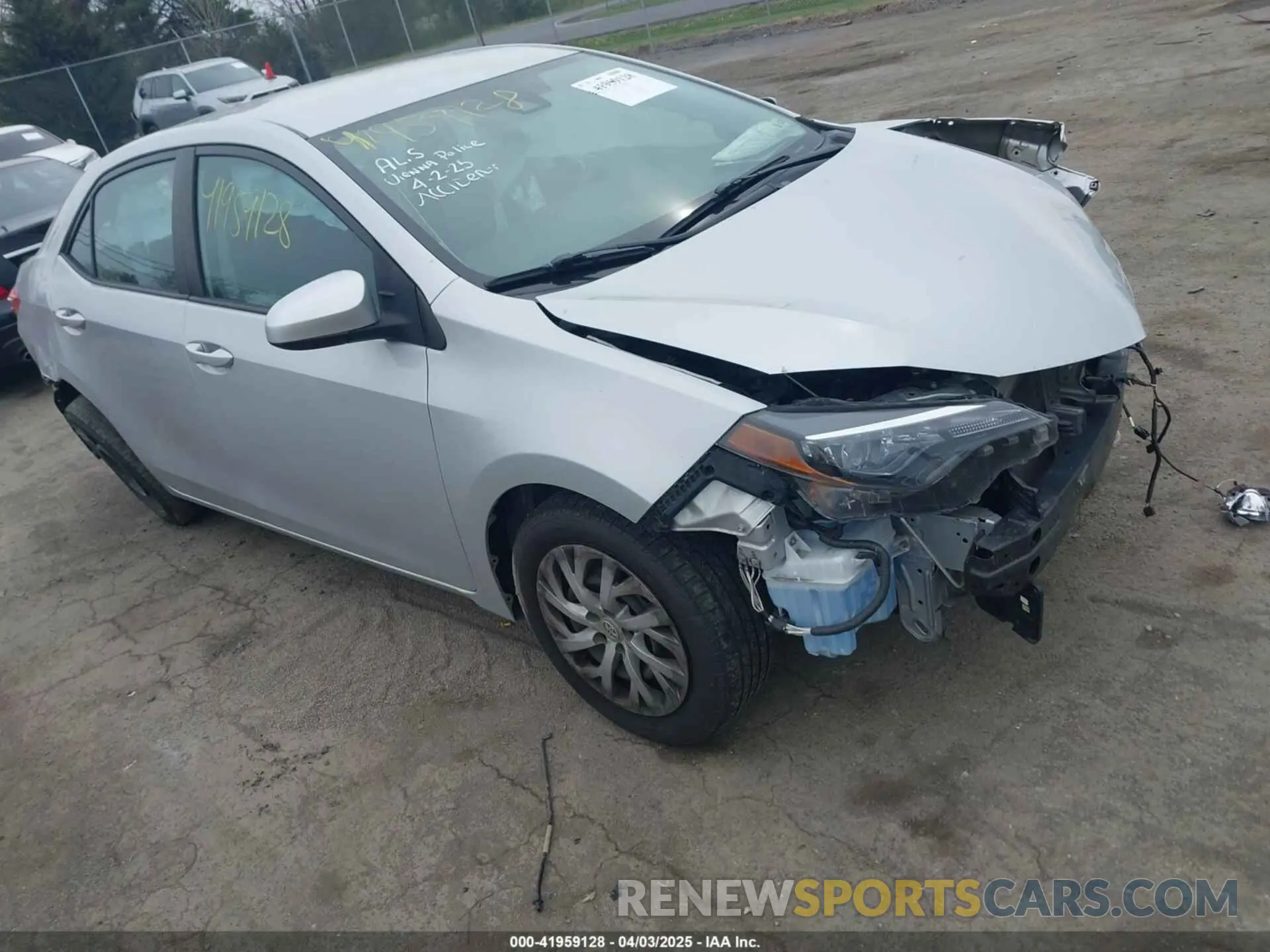 1 Фотография поврежденного автомобиля 2T1BURHE2KC153893 TOYOTA COROLLA 2019