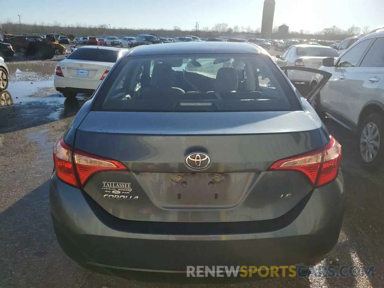 6 Фотография поврежденного автомобиля 2T1BURHE2KC156776 TOYOTA COROLLA 2019