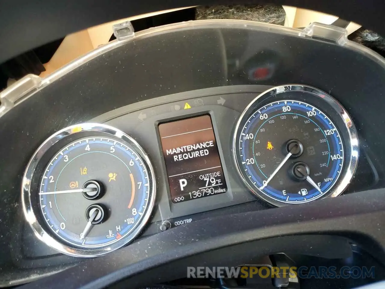 9 Фотография поврежденного автомобиля 2T1BURHE2KC156776 TOYOTA COROLLA 2019
