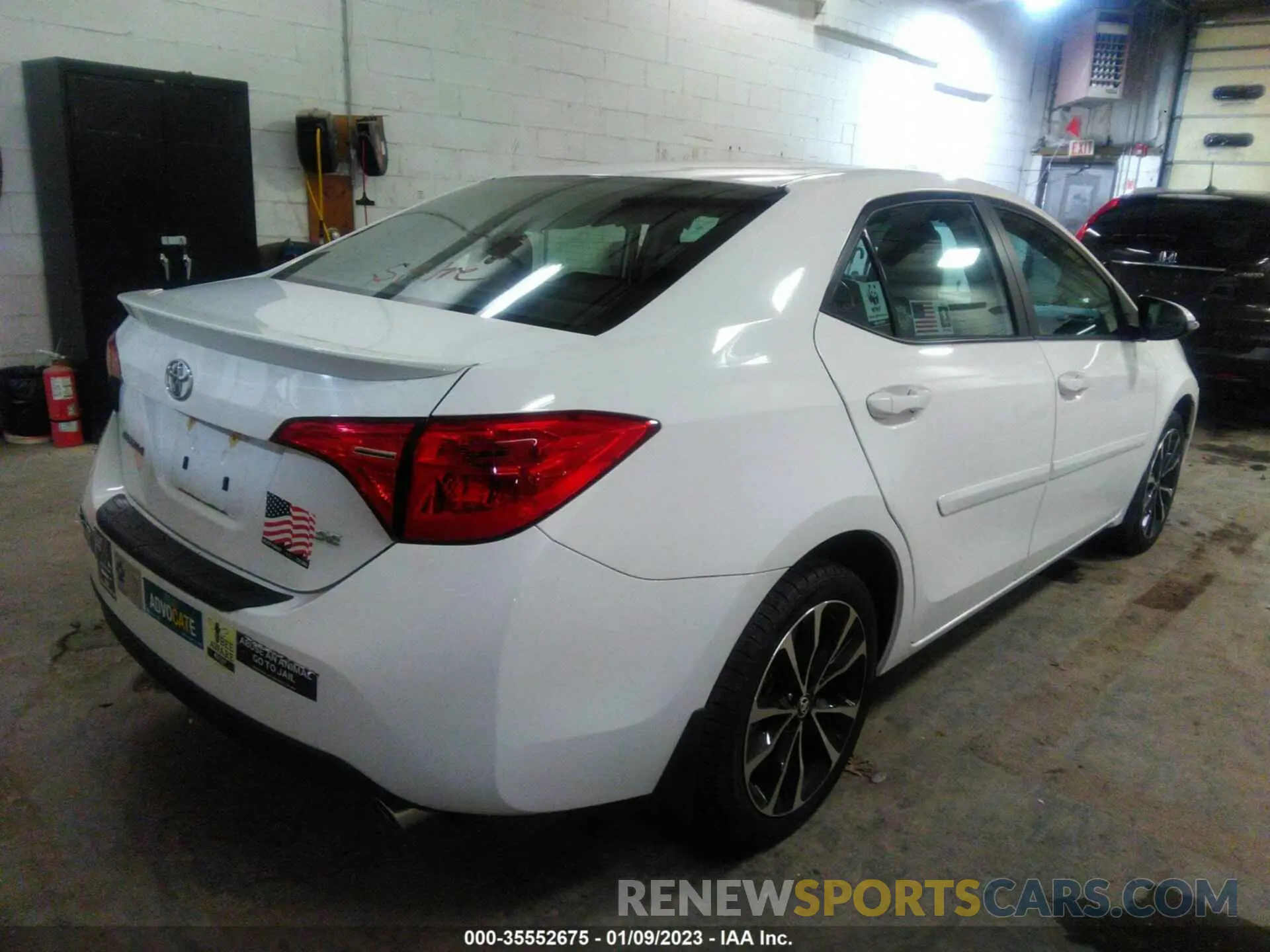 4 Photograph of a damaged car 2T1BURHE2KC161976 TOYOTA COROLLA 2019