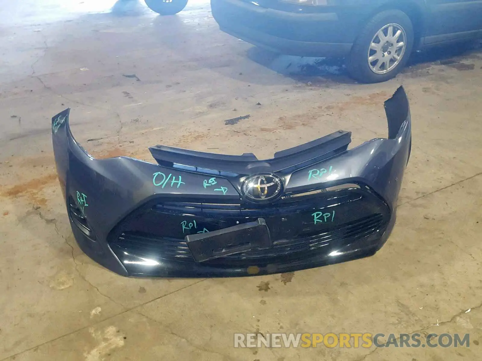 9 Photograph of a damaged car 2T1BURHE2KC166868 TOYOTA COROLLA 2019