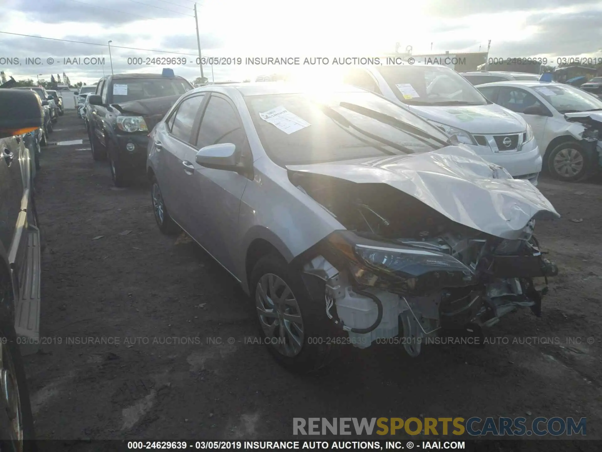 1 Photograph of a damaged car 2T1BURHE2KC171259 TOYOTA COROLLA 2019