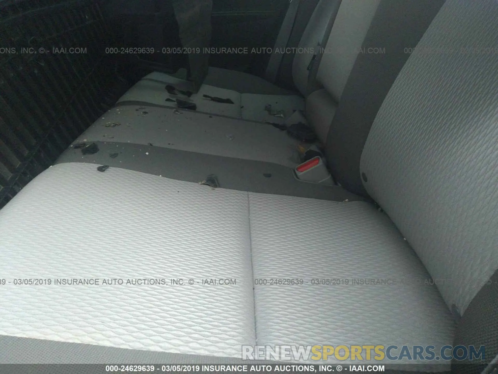 8 Photograph of a damaged car 2T1BURHE2KC171259 TOYOTA COROLLA 2019