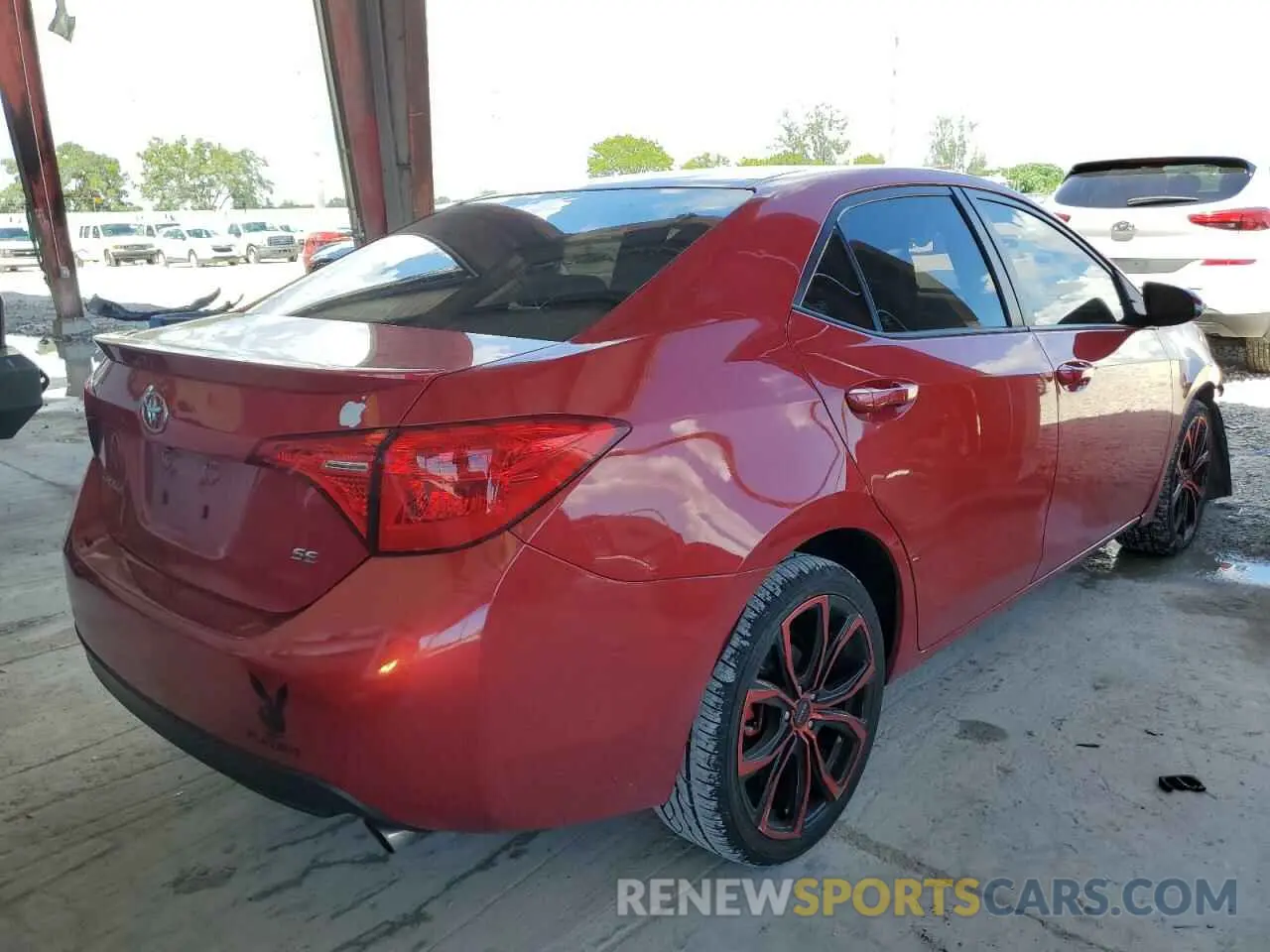 4 Фотография поврежденного автомобиля 2T1BURHE2KC173528 TOYOTA COROLLA 2019