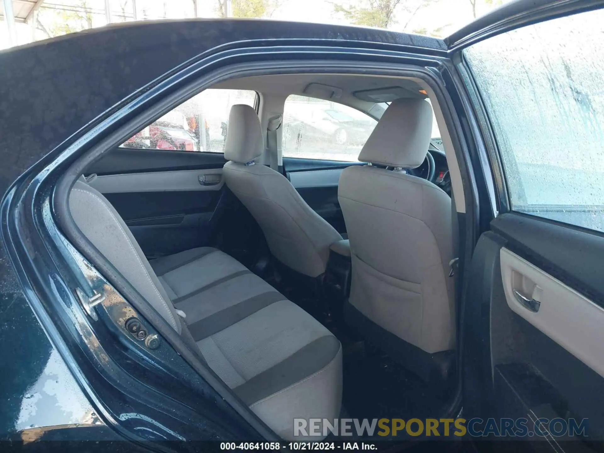 8 Photograph of a damaged car 2T1BURHE2KC179751 TOYOTA COROLLA 2019
