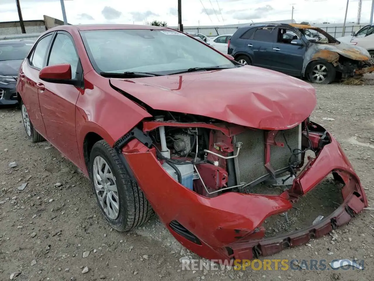 1 Фотография поврежденного автомобиля 2T1BURHE2KC185310 TOYOTA COROLLA 2019
