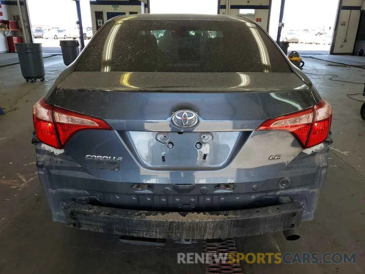 6 Photograph of a damaged car 2T1BURHE2KC197747 TOYOTA COROLLA 2019