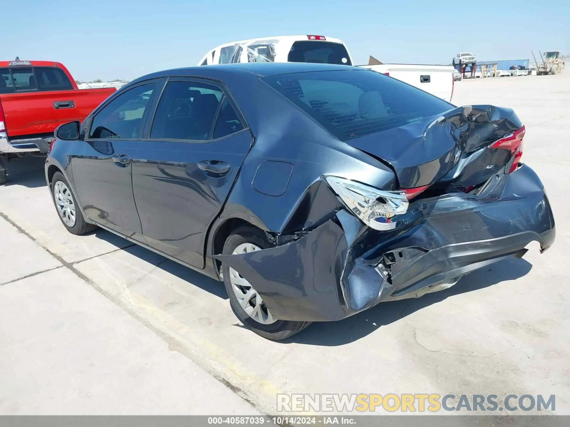 3 Photograph of a damaged car 2T1BURHE2KC206690 TOYOTA COROLLA 2019