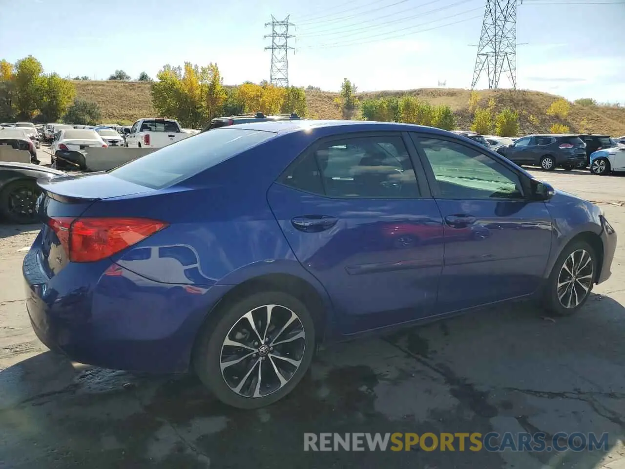 3 Фотография поврежденного автомобиля 2T1BURHE2KC210304 TOYOTA COROLLA 2019