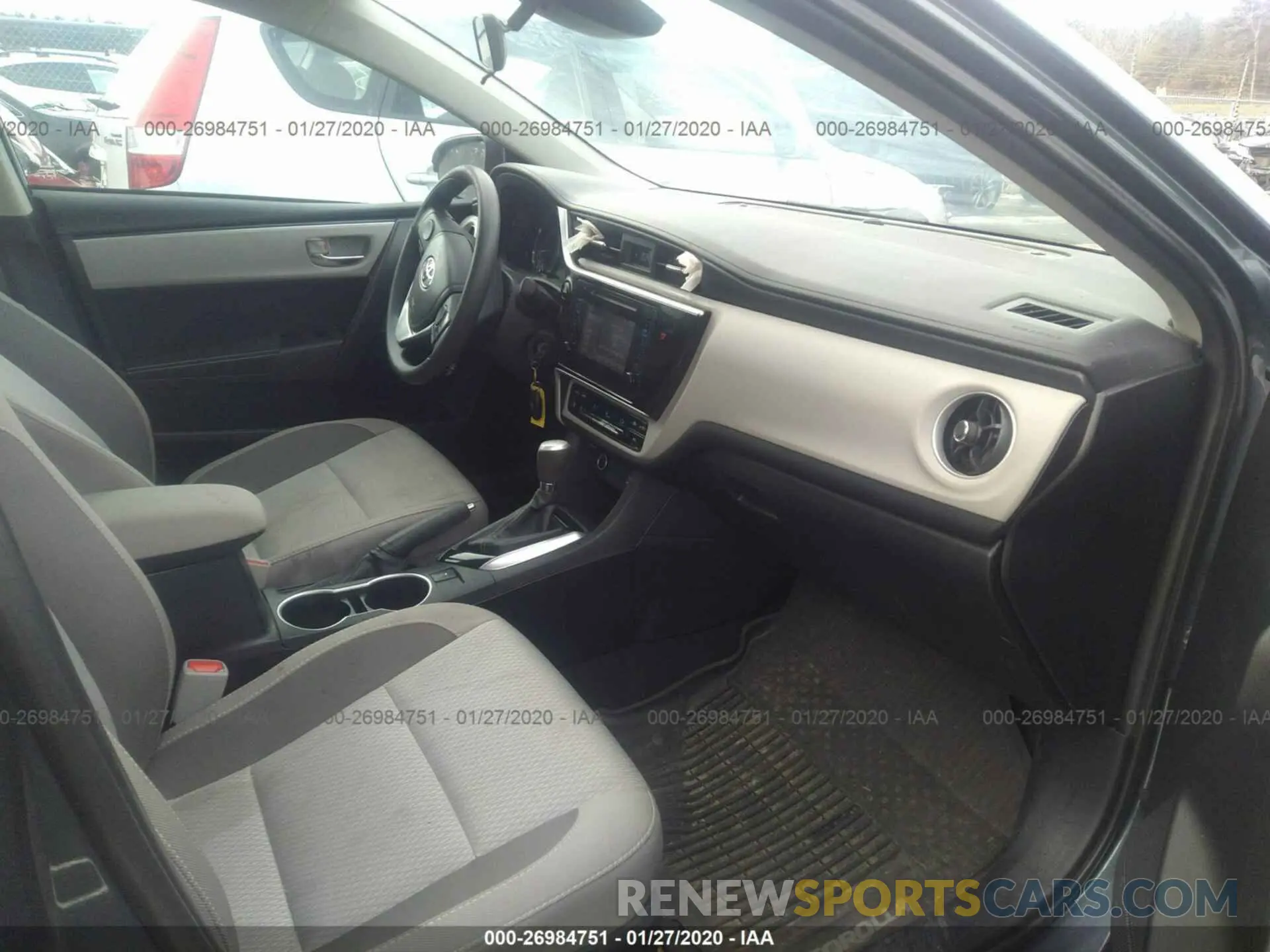 5 Photograph of a damaged car 2T1BURHE2KC210352 TOYOTA COROLLA 2019