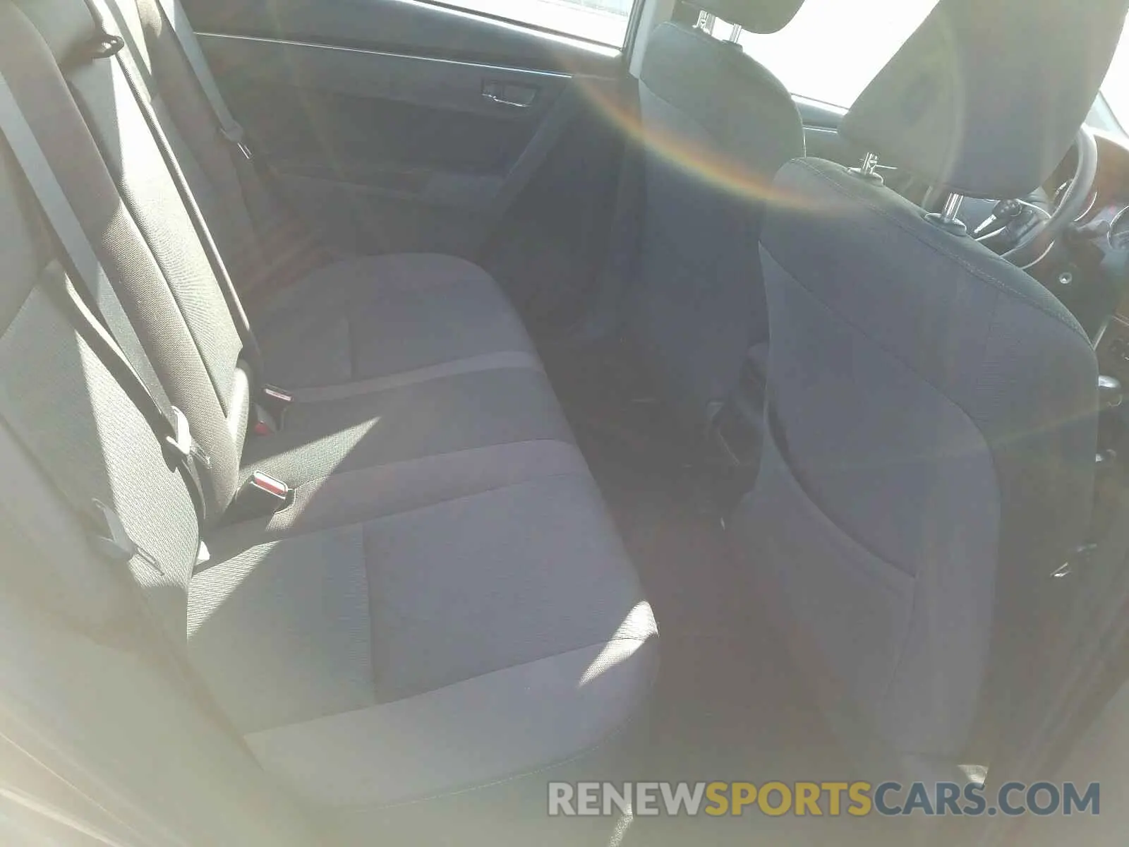 6 Photograph of a damaged car 2T1BURHE2KC213588 TOYOTA COROLLA 2019