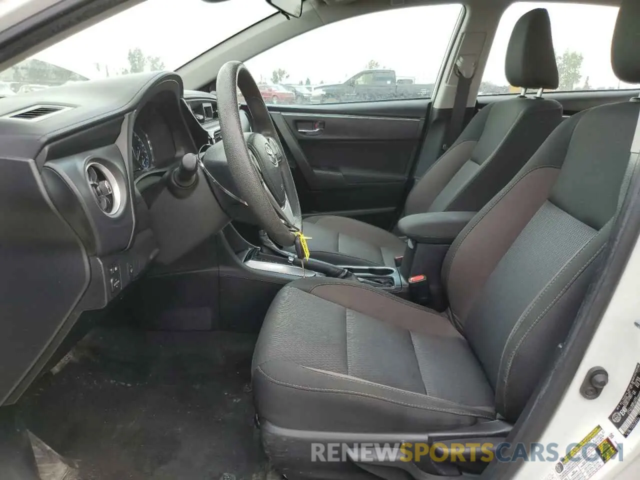 7 Фотография поврежденного автомобиля 2T1BURHE2KC226695 TOYOTA COROLLA 2019