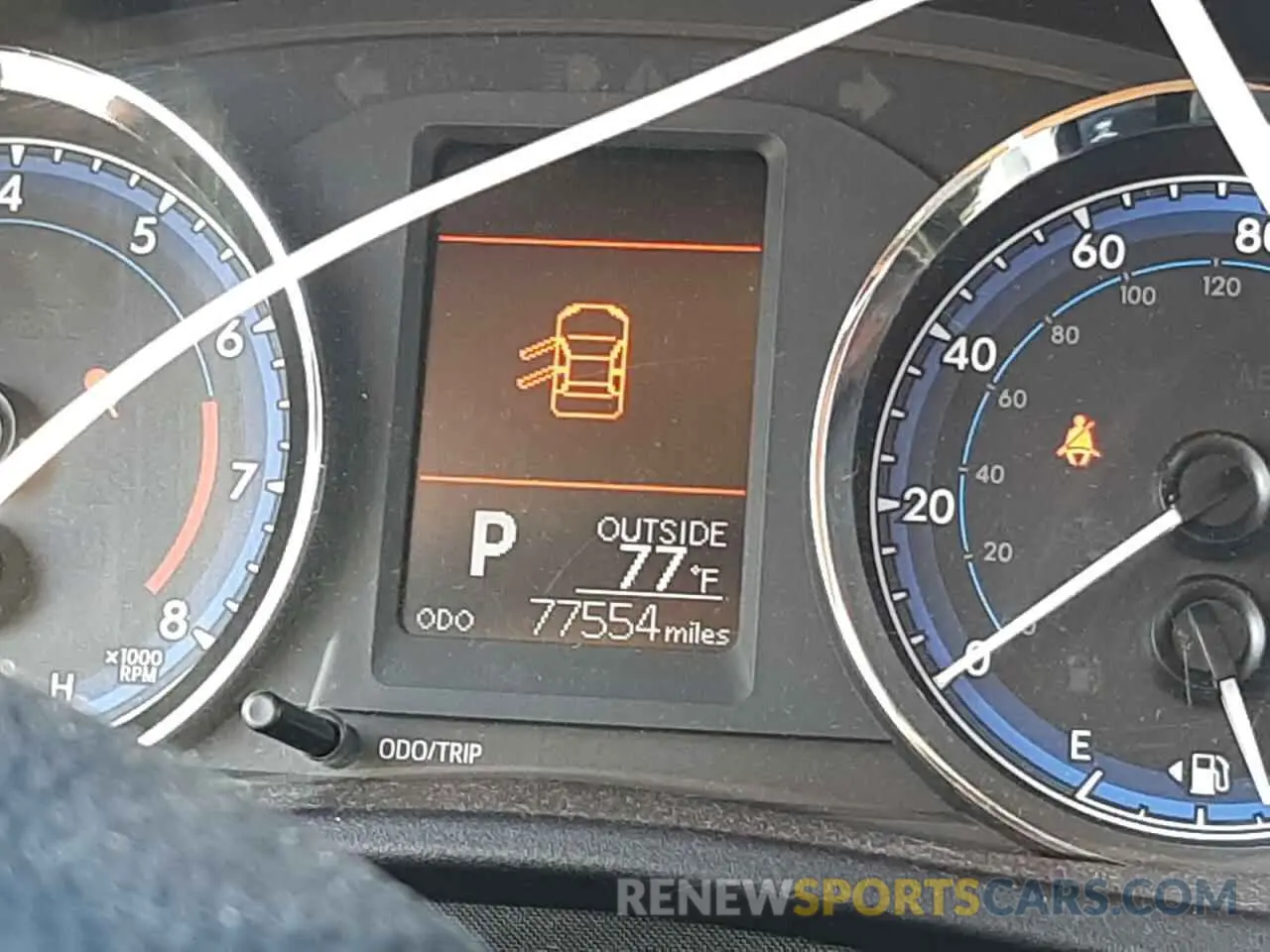 8 Фотография поврежденного автомобиля 2T1BURHE2KC237101 TOYOTA COROLLA 2019