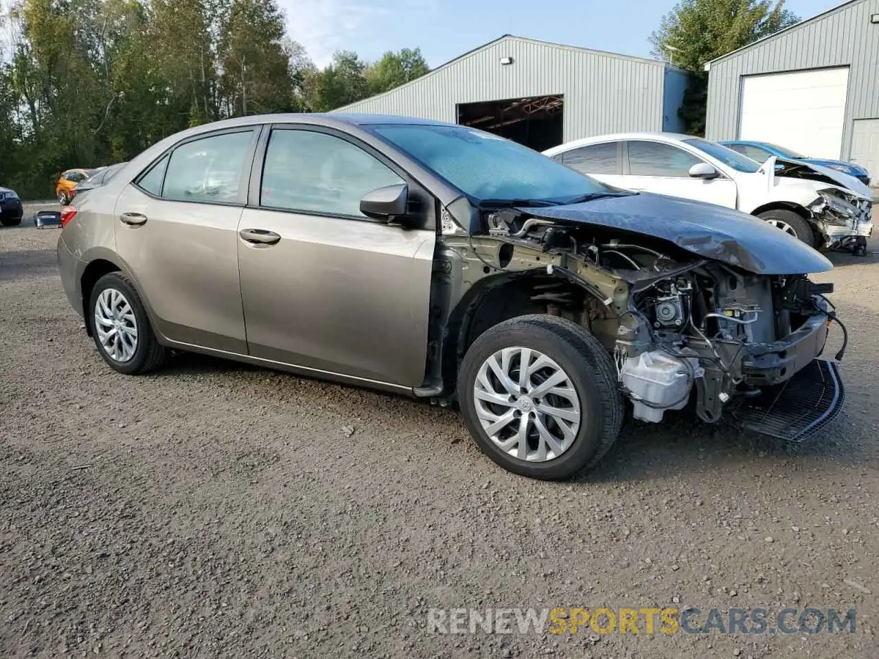 4 Photograph of a damaged car 2T1BURHE2KC246767 TOYOTA COROLLA 2019