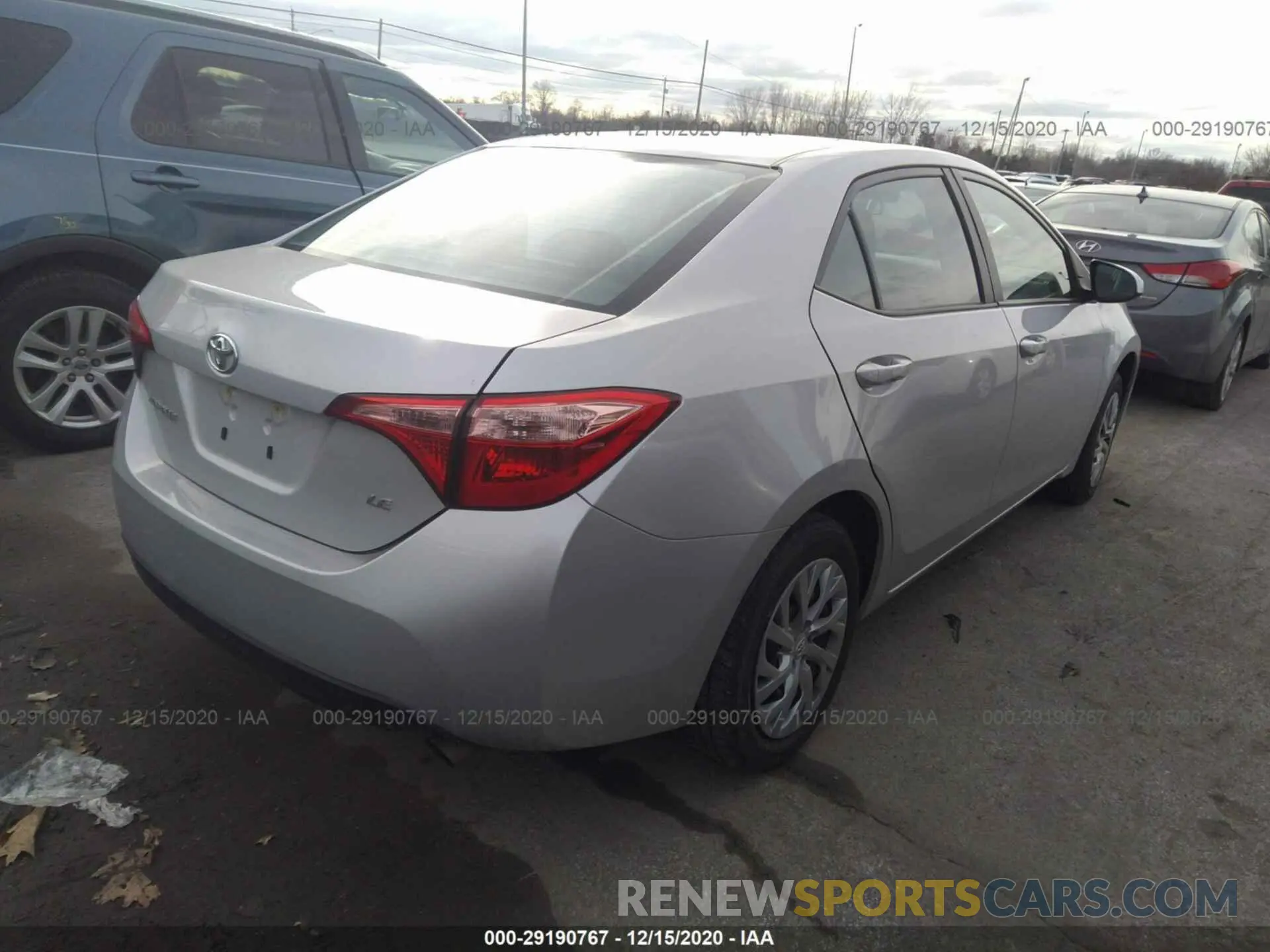4 Photograph of a damaged car 2T1BURHE3KC146497 TOYOTA COROLLA 2019