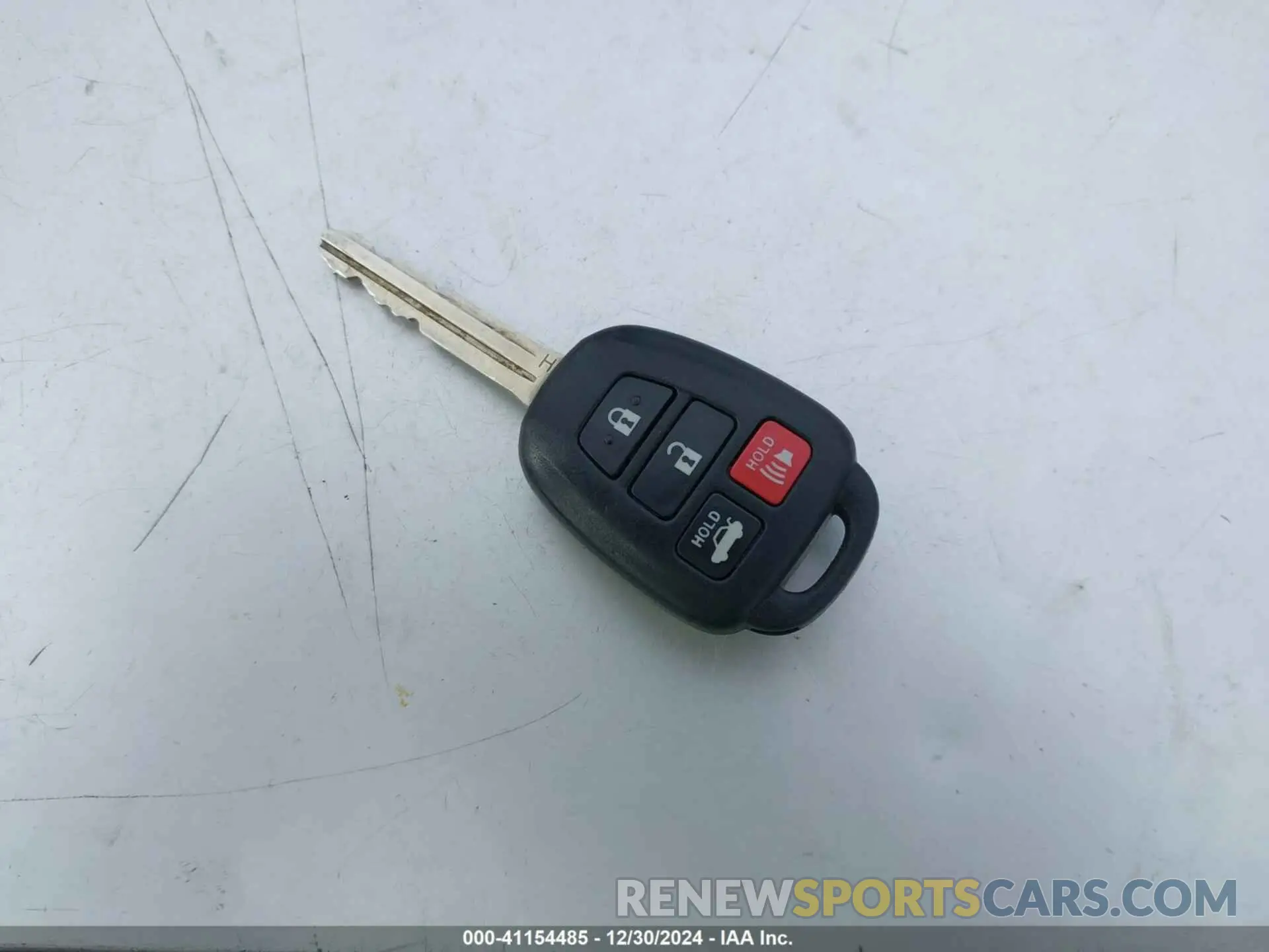 11 Photograph of a damaged car 2T1BURHE3KC146998 TOYOTA COROLLA 2019