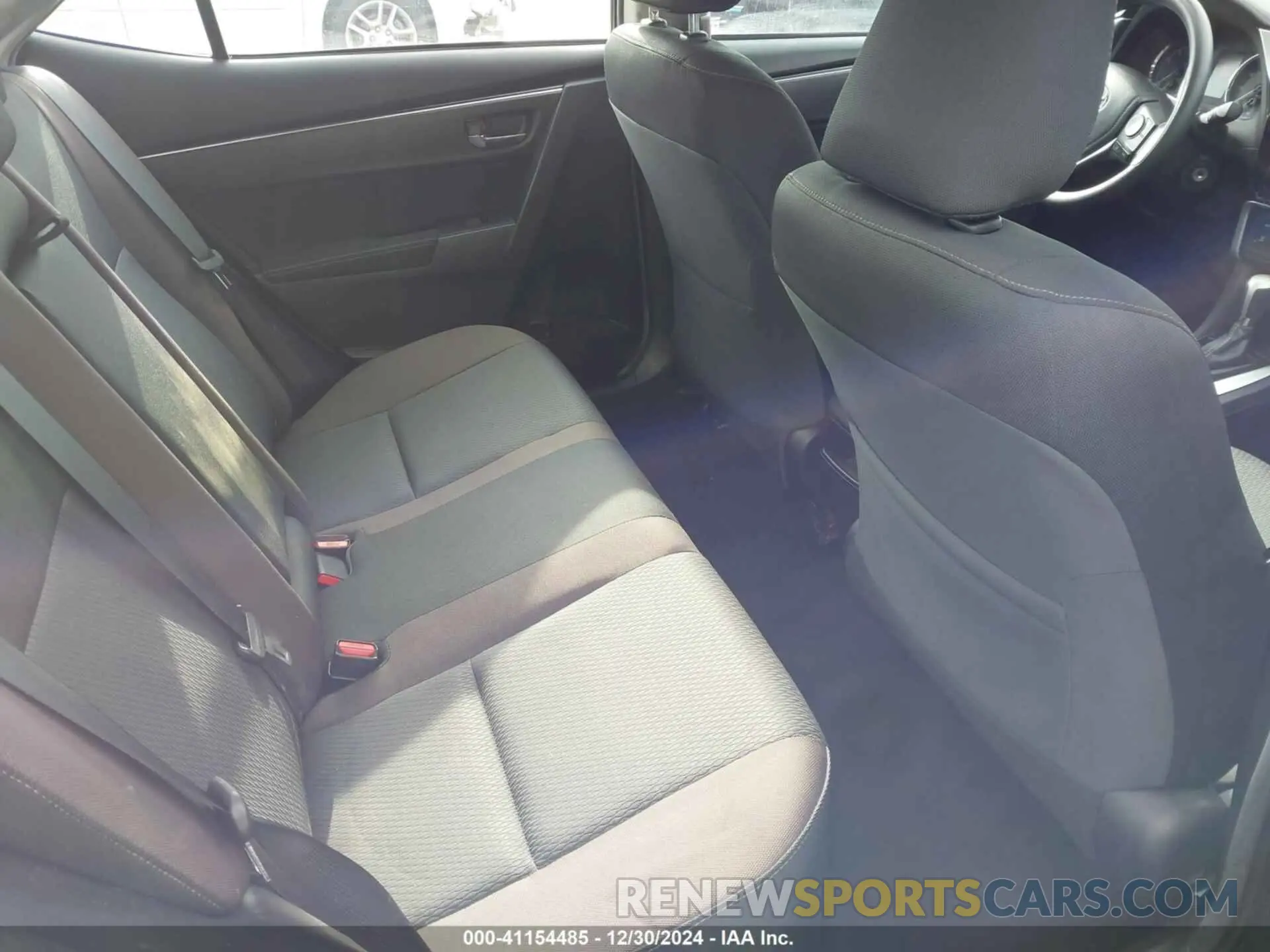 8 Photograph of a damaged car 2T1BURHE3KC146998 TOYOTA COROLLA 2019