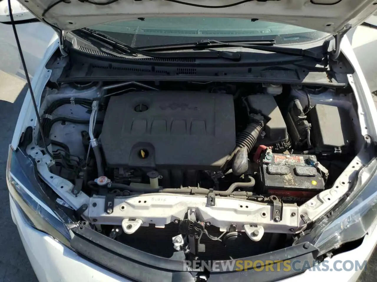 11 Photograph of a damaged car 2T1BURHE3KC153689 TOYOTA COROLLA 2019