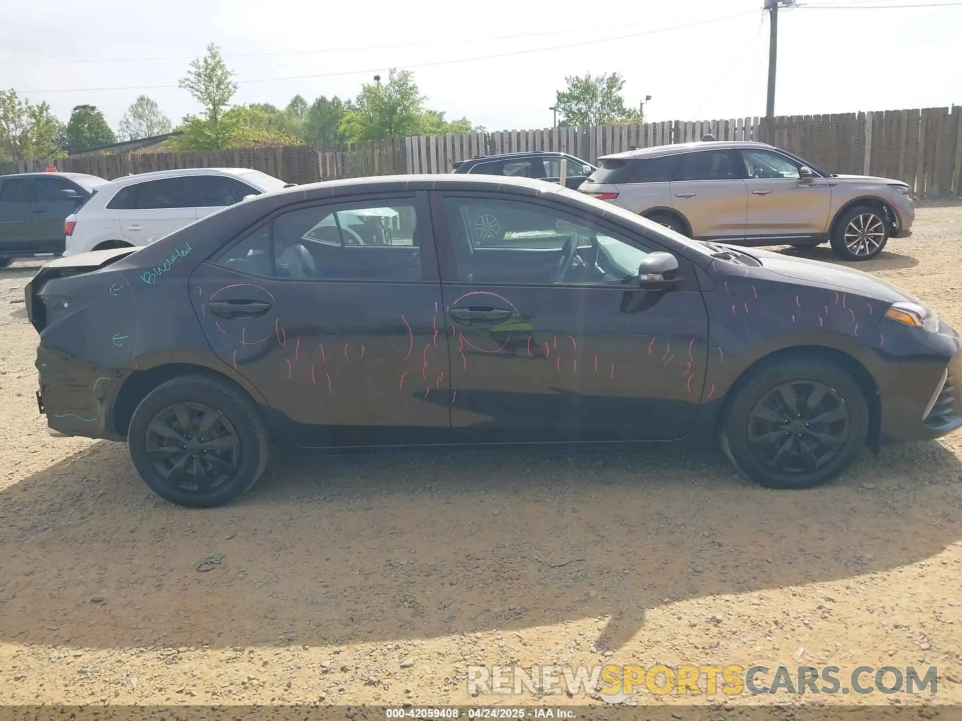 14 Фотография поврежденного автомобиля 2T1BURHE3KC160691 TOYOTA COROLLA 2019