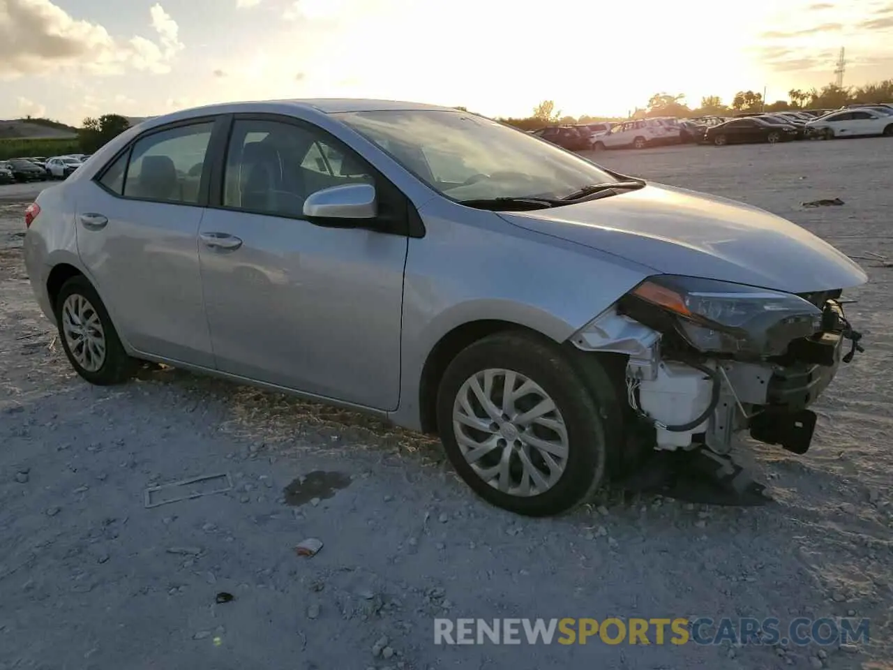 4 Photograph of a damaged car 2T1BURHE3KC164479 TOYOTA COROLLA 2019