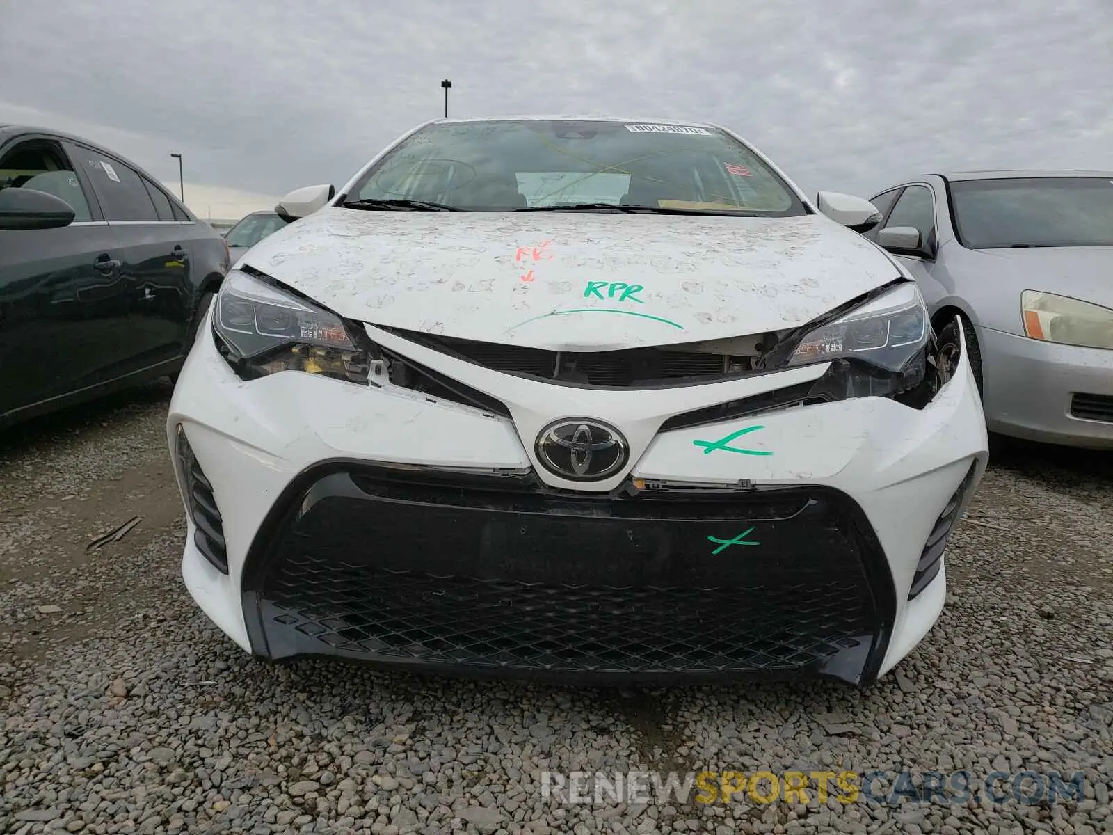9 Photograph of a damaged car 2T1BURHE3KC172890 TOYOTA COROLLA 2019