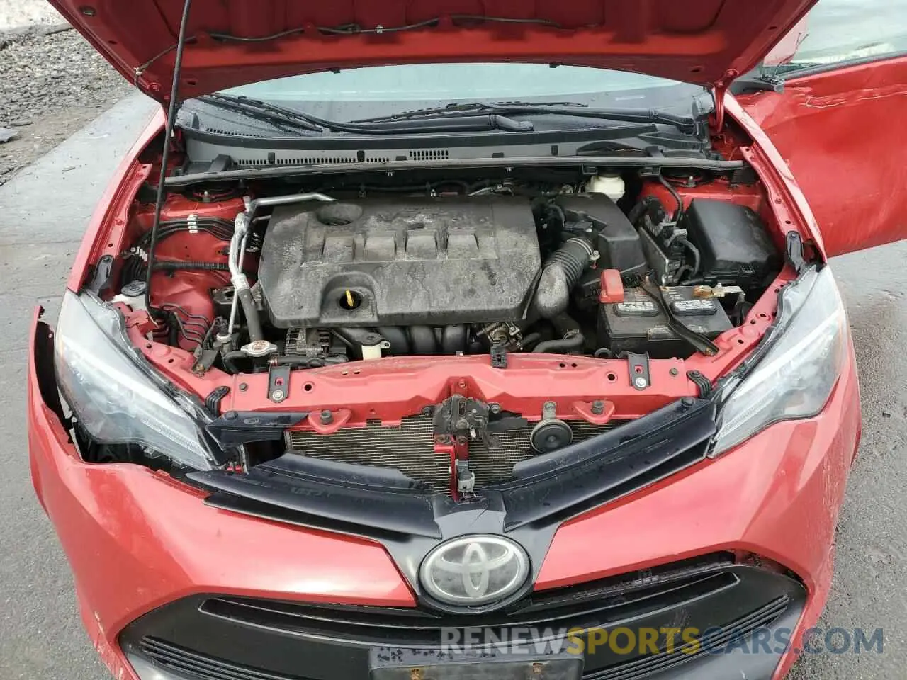 11 Photograph of a damaged car 2T1BURHE3KC174686 TOYOTA COROLLA 2019