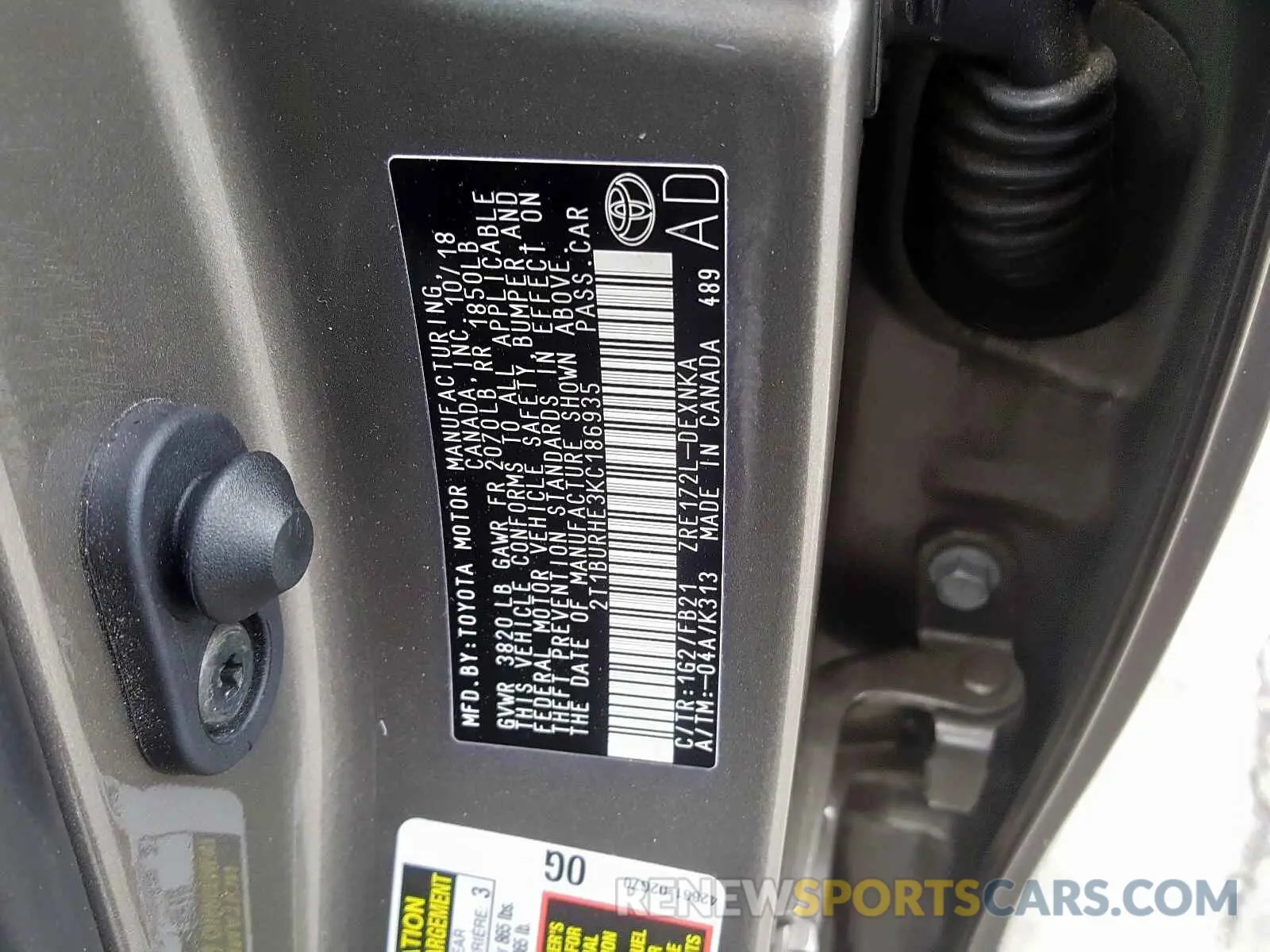 10 Photograph of a damaged car 2T1BURHE3KC186935 TOYOTA COROLLA 2019