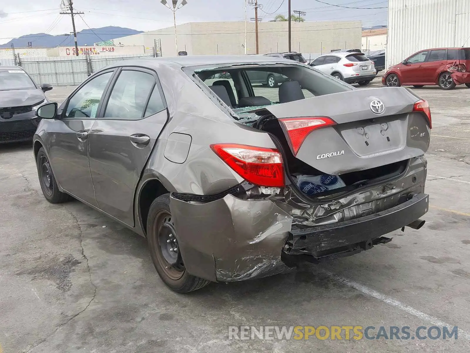 3 Photograph of a damaged car 2T1BURHE3KC186935 TOYOTA COROLLA 2019