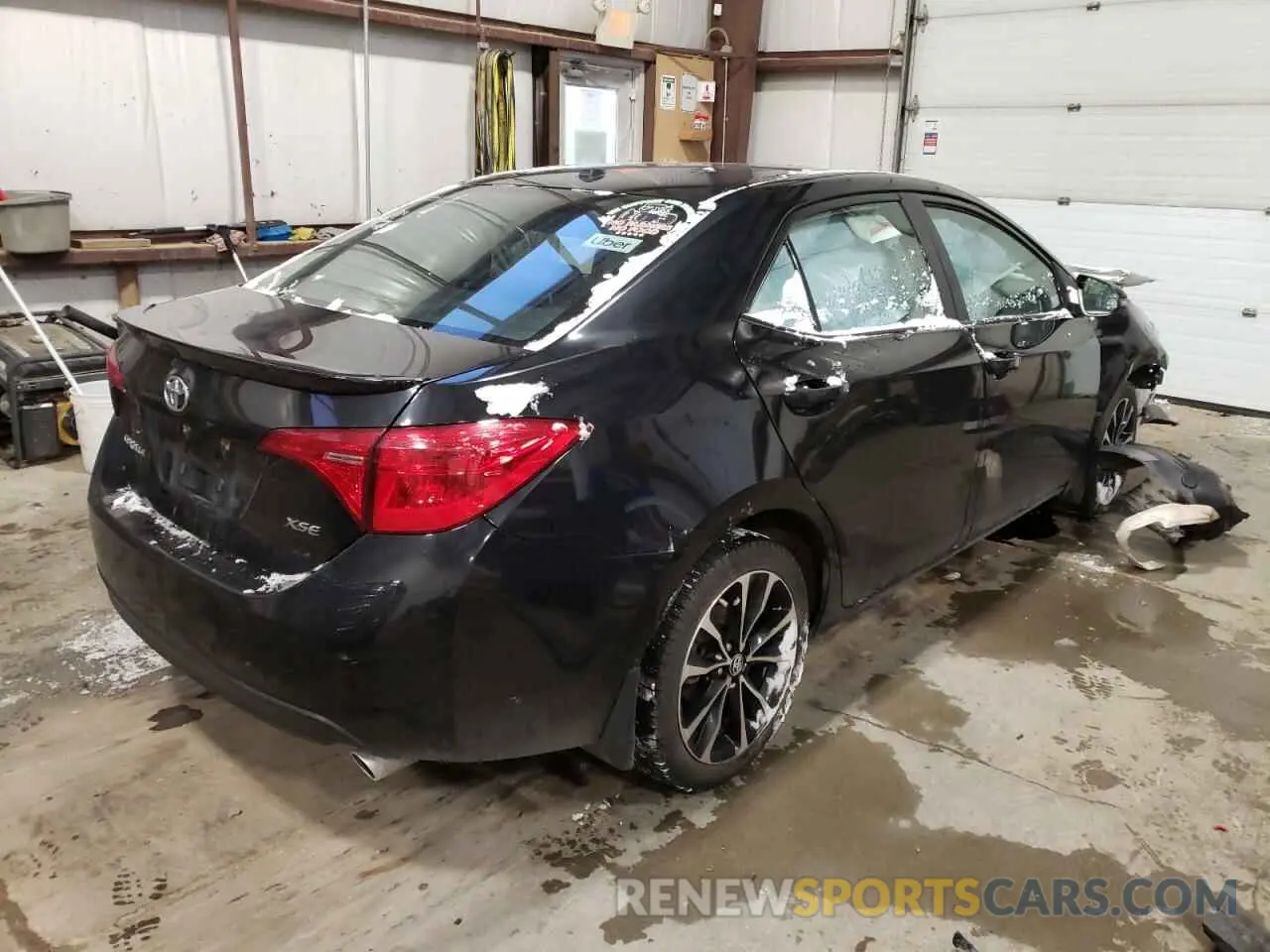 4 Photograph of a damaged car 2T1BURHE3KC205001 TOYOTA COROLLA 2019