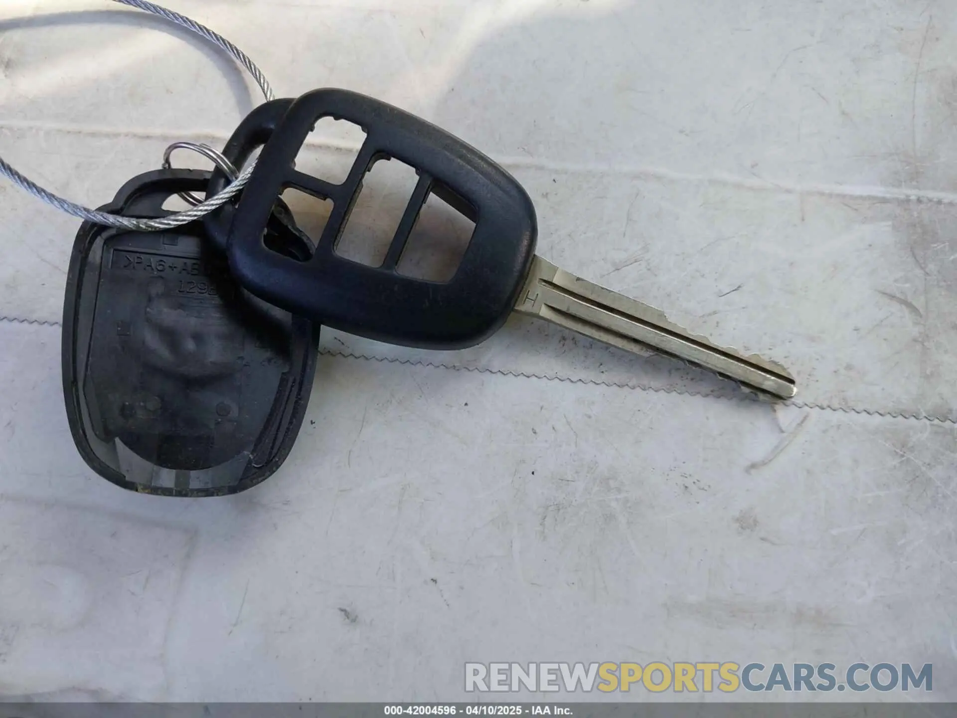 11 Photograph of a damaged car 2T1BURHE3KC207010 TOYOTA COROLLA 2019