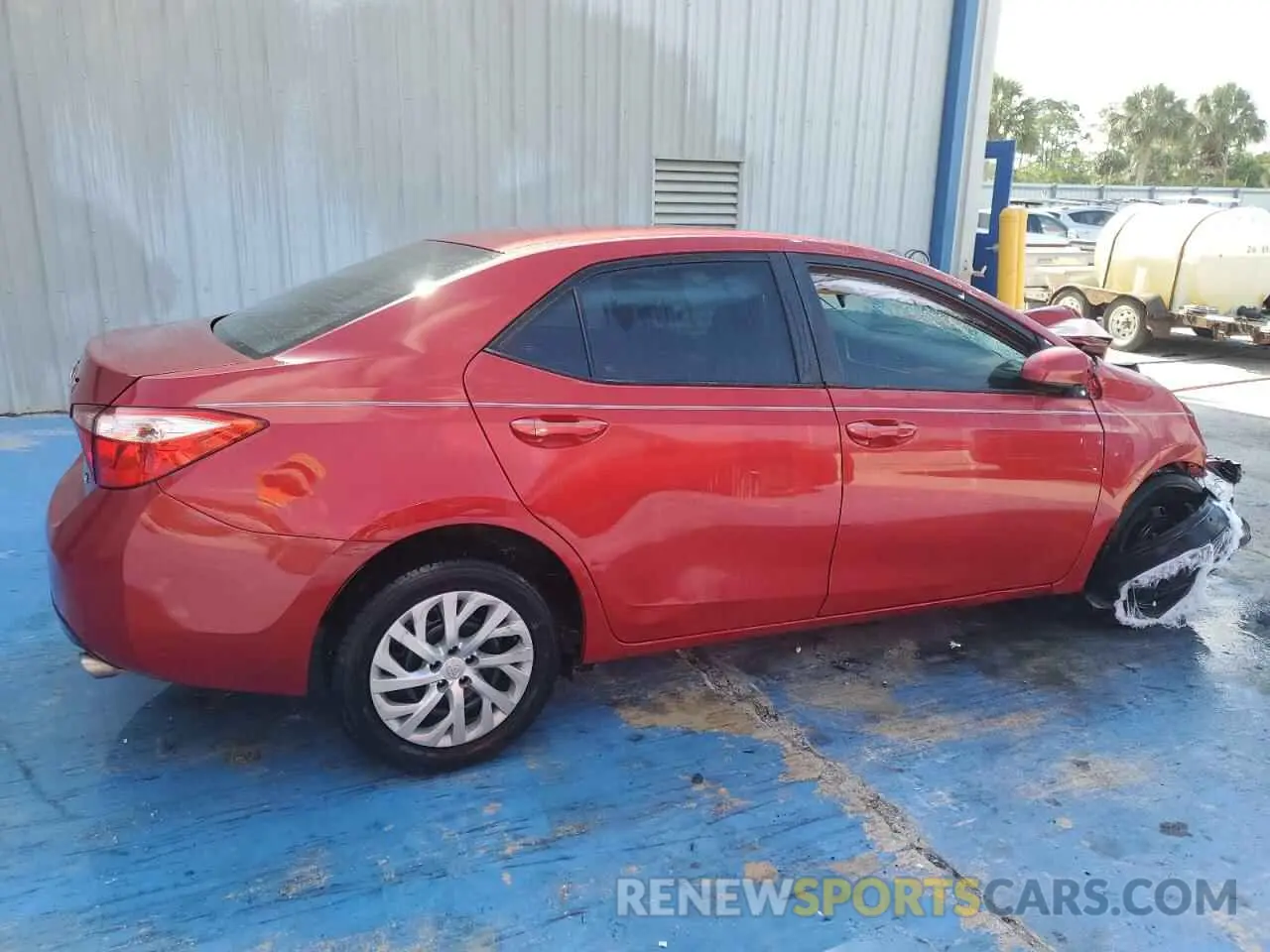 3 Photograph of a damaged car 2T1BURHE3KC208691 TOYOTA COROLLA 2019