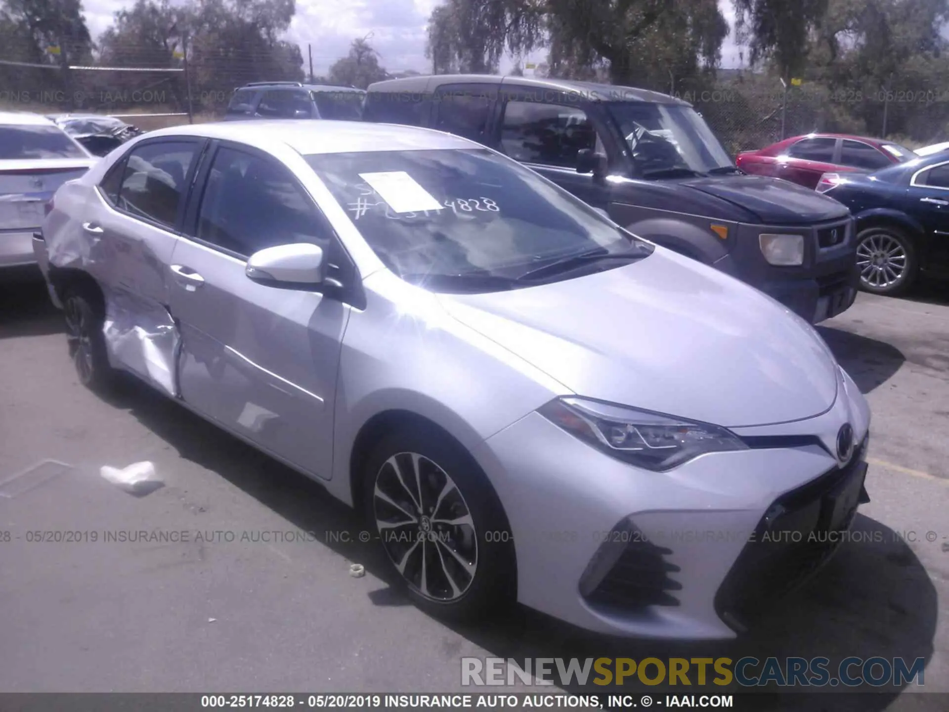 1 Photograph of a damaged car 2T1BURHE3KC218542 TOYOTA COROLLA 2019