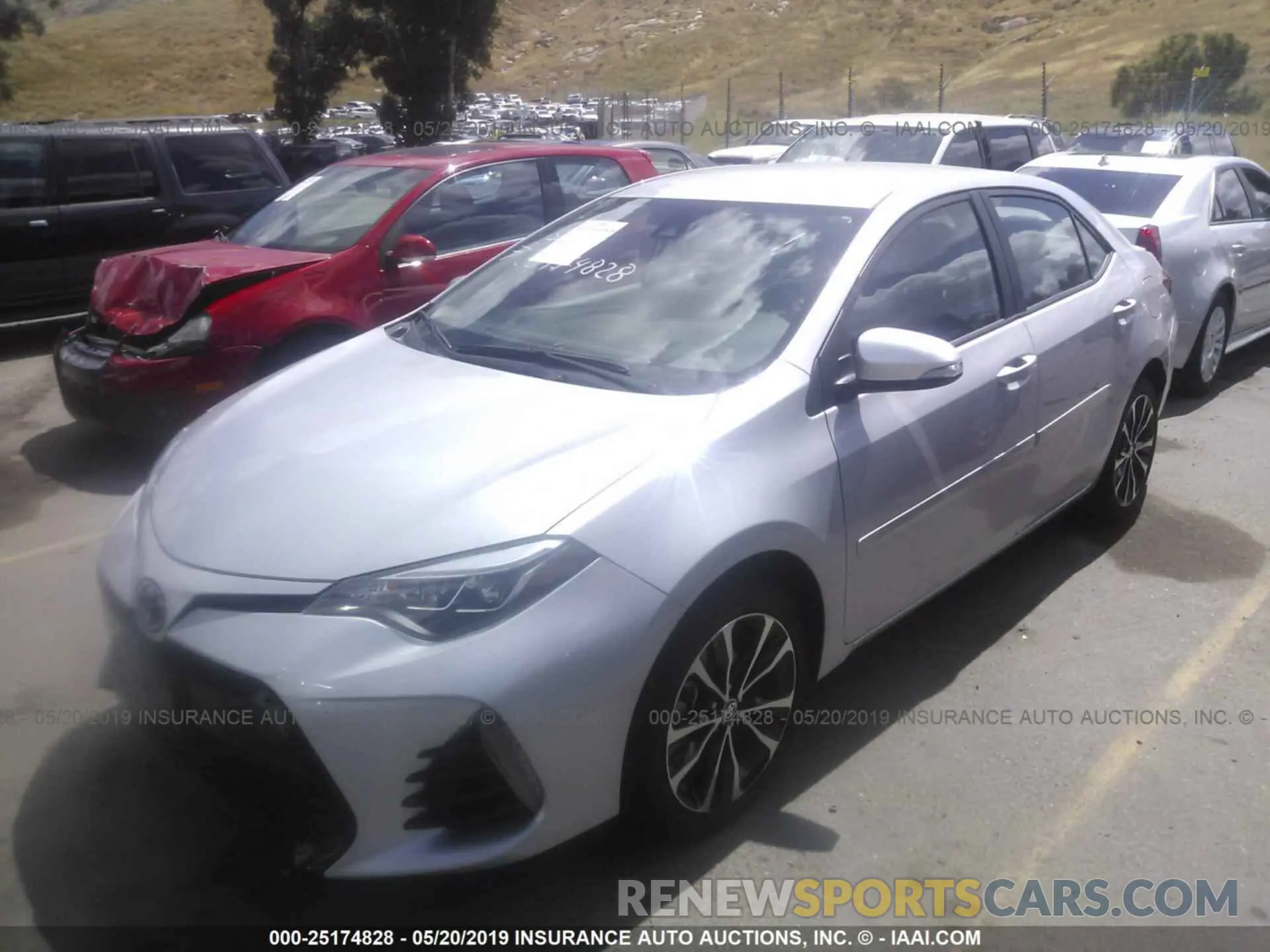 2 Photograph of a damaged car 2T1BURHE3KC218542 TOYOTA COROLLA 2019
