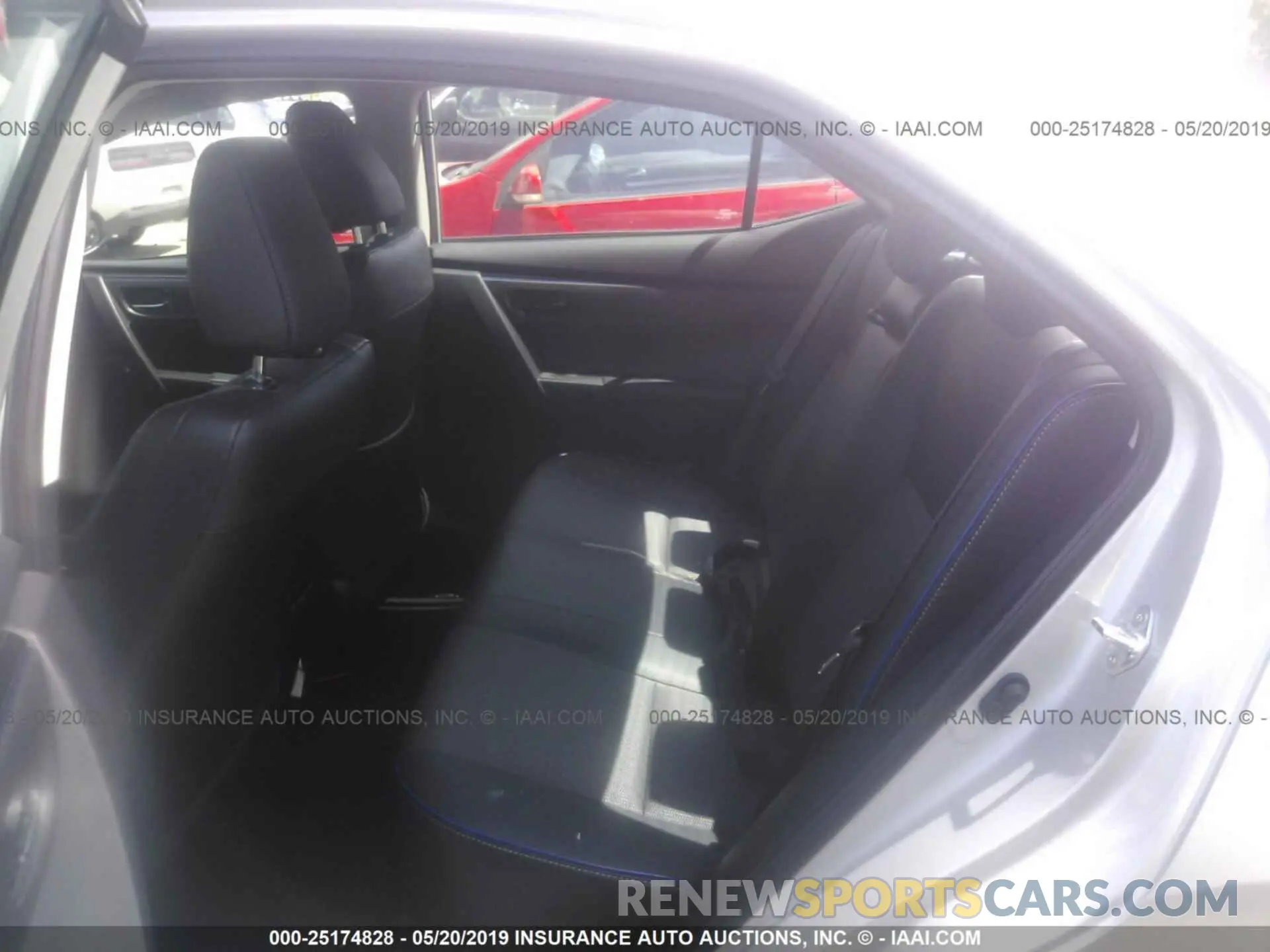 8 Photograph of a damaged car 2T1BURHE3KC218542 TOYOTA COROLLA 2019