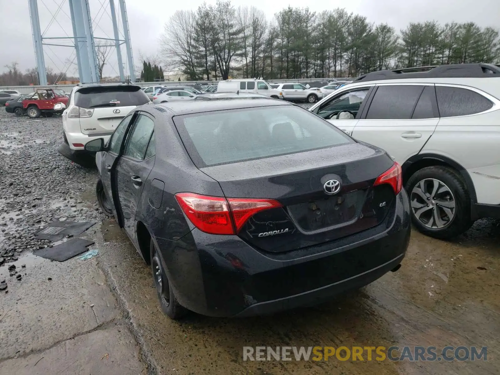 3 Photograph of a damaged car 2T1BURHE3KC230609 TOYOTA COROLLA 2019