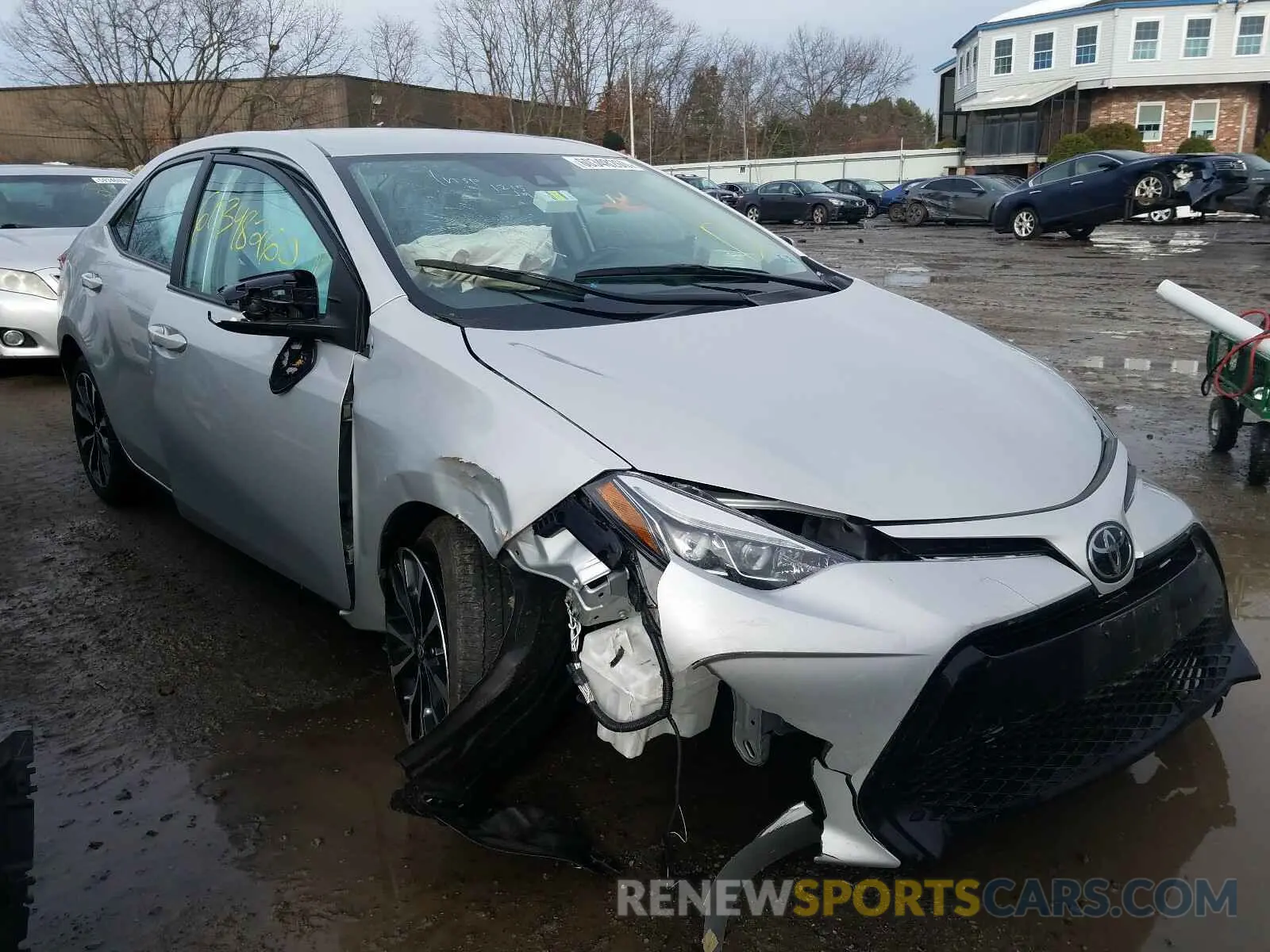 1 Photograph of a damaged car 2T1BURHE3KC243134 TOYOTA COROLLA 2019