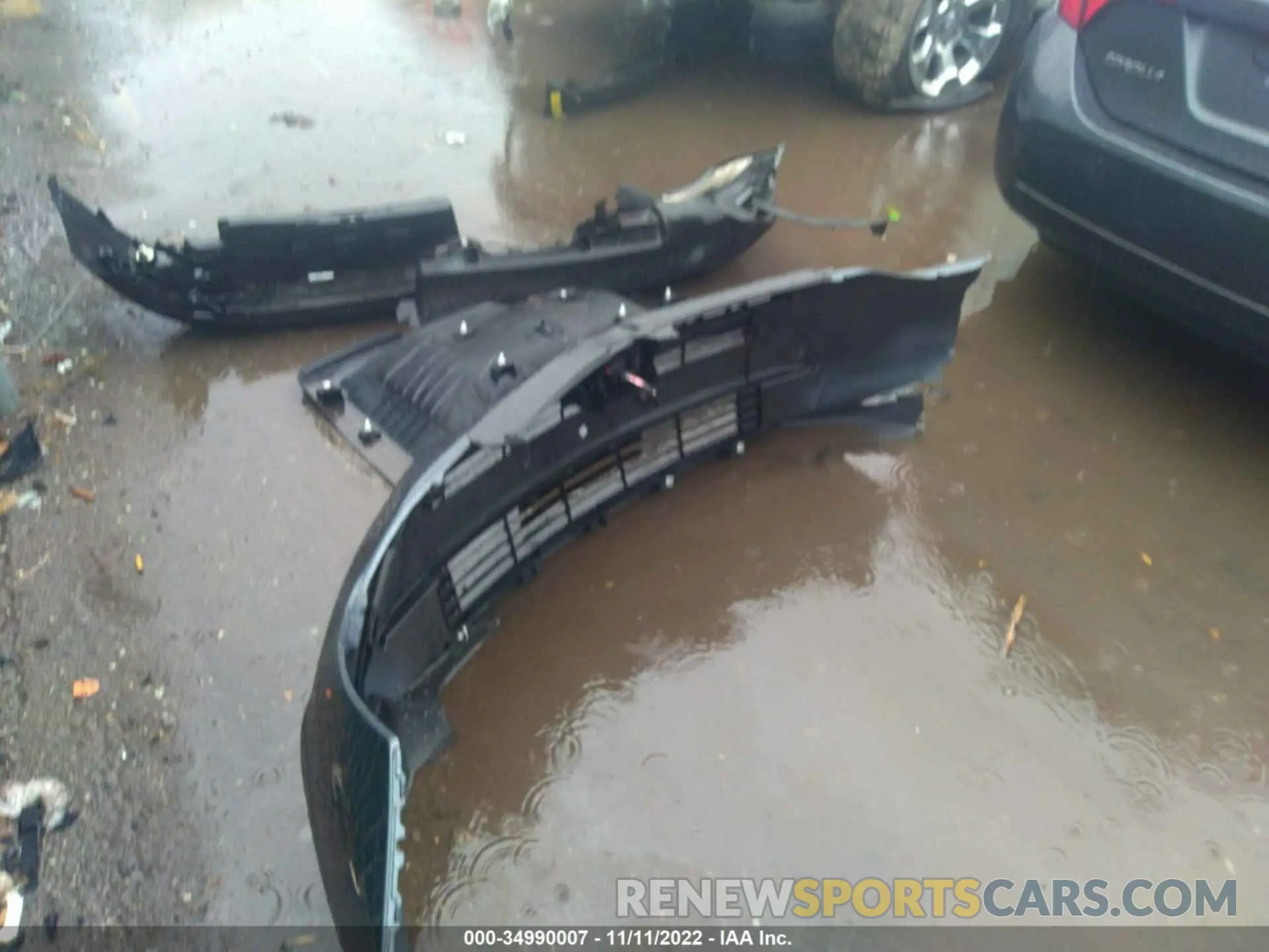 12 Photograph of a damaged car 2T1BURHE4KC133127 TOYOTA COROLLA 2019