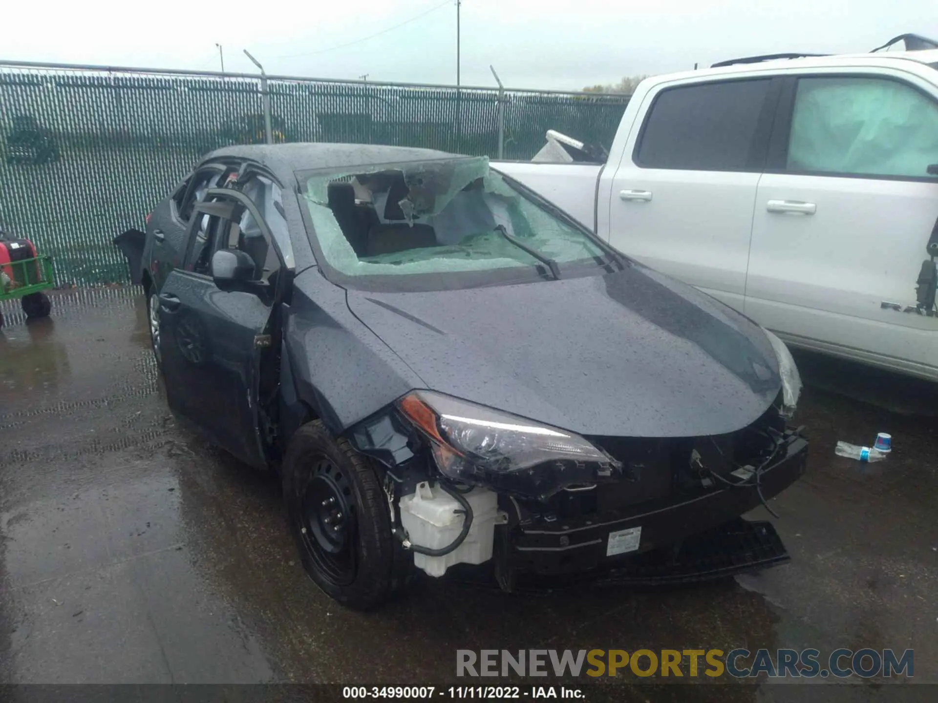 6 Photograph of a damaged car 2T1BURHE4KC133127 TOYOTA COROLLA 2019