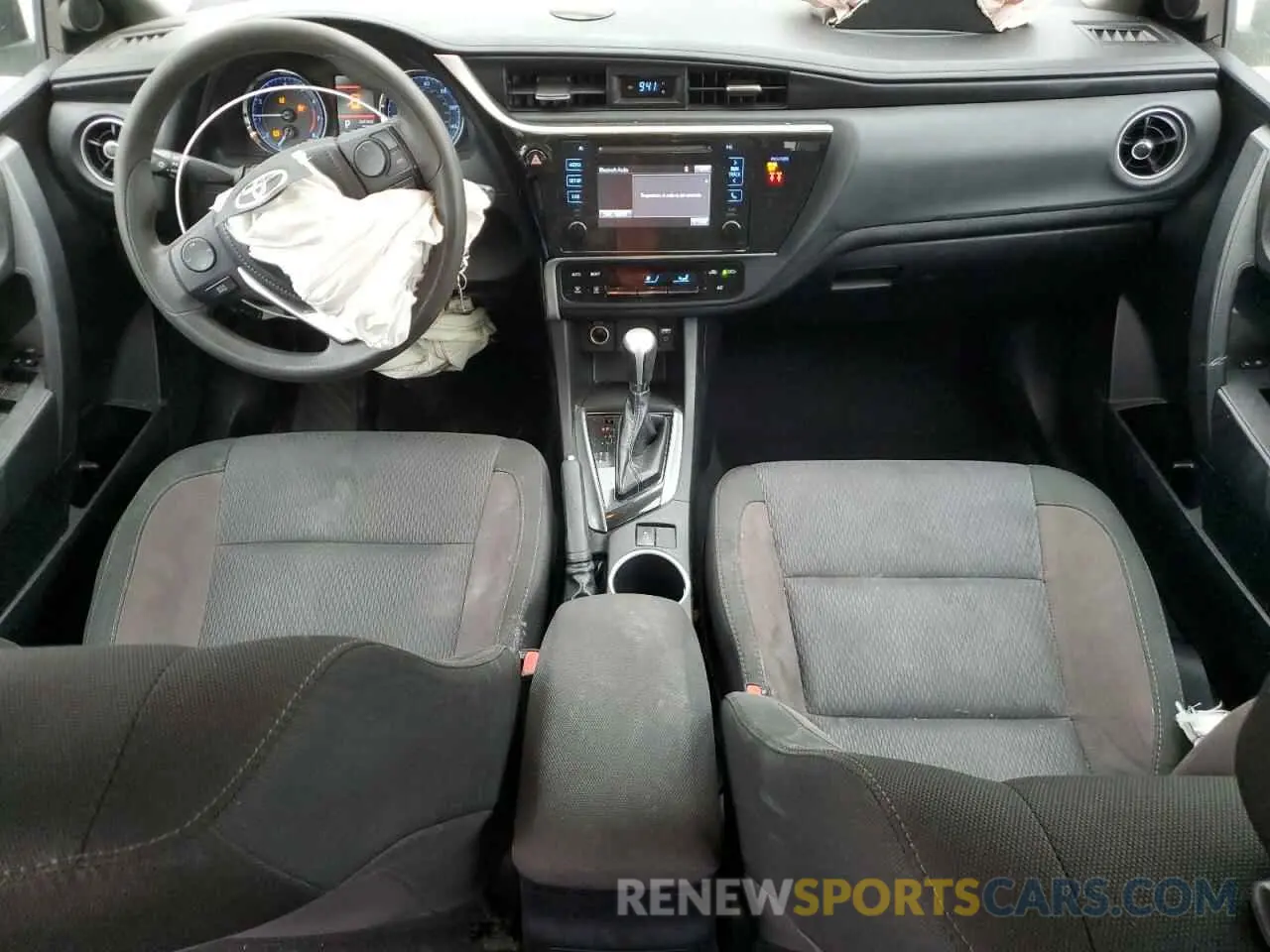 8 Фотография поврежденного автомобиля 2T1BURHE4KC146492 TOYOTA COROLLA 2019