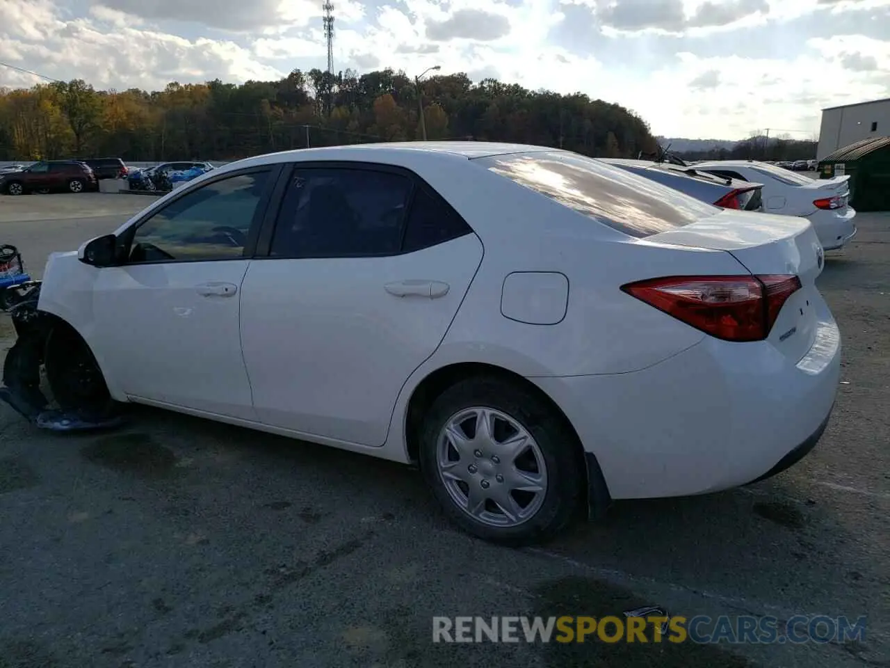 2 Фотография поврежденного автомобиля 2T1BURHE4KC147125 TOYOTA COROLLA 2019