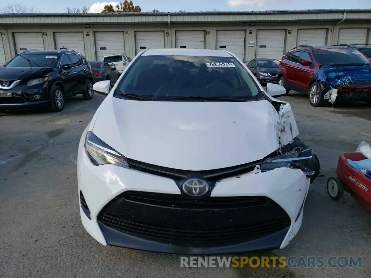 5 Фотография поврежденного автомобиля 2T1BURHE4KC147125 TOYOTA COROLLA 2019