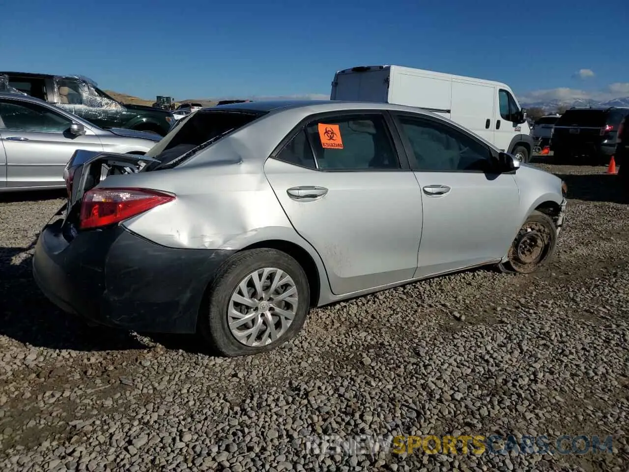 3 Фотография поврежденного автомобиля 2T1BURHE4KC149246 TOYOTA COROLLA 2019
