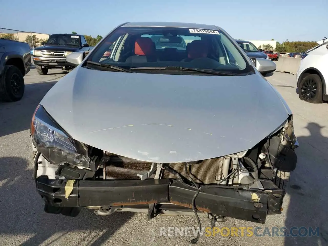 5 Photograph of a damaged car 2T1BURHE4KC158481 TOYOTA COROLLA 2019