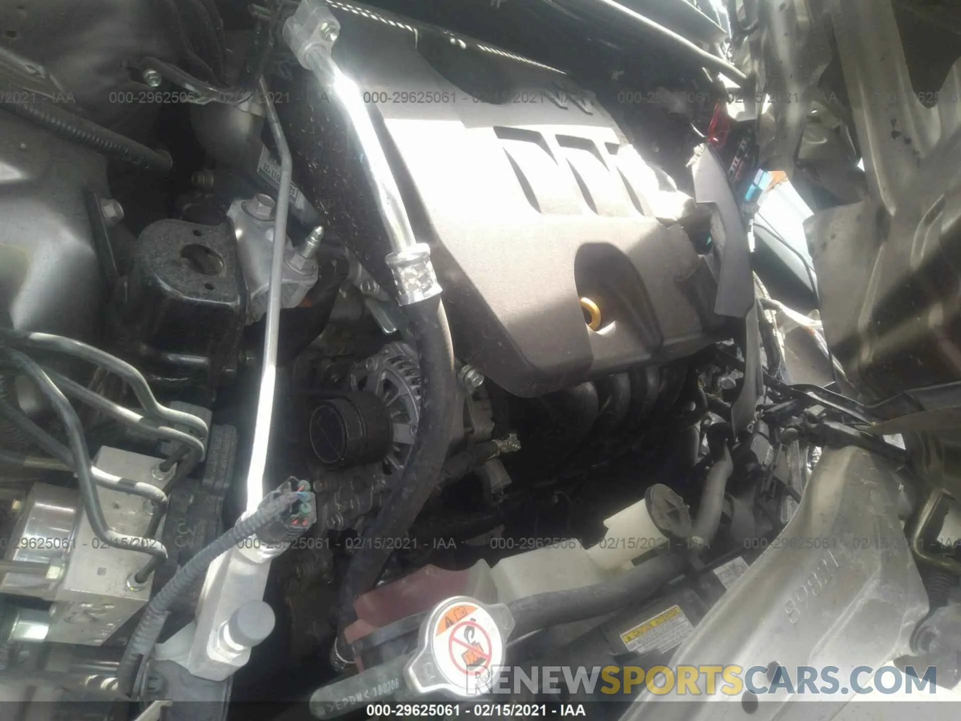 10 Photograph of a damaged car 2T1BURHE4KC161638 TOYOTA COROLLA 2019