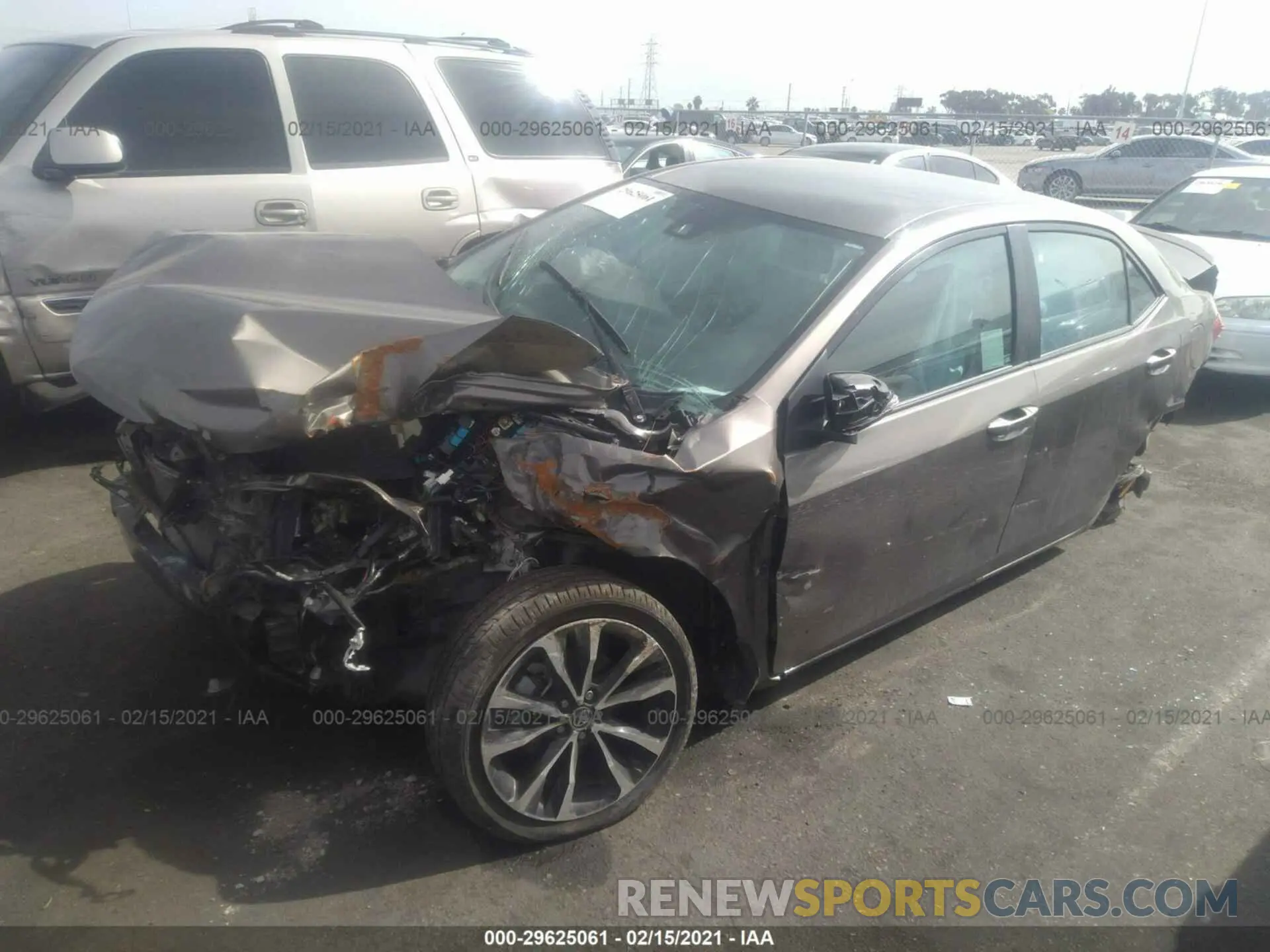 2 Photograph of a damaged car 2T1BURHE4KC161638 TOYOTA COROLLA 2019