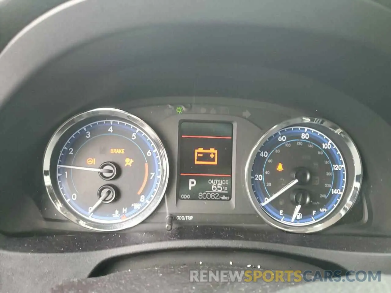 9 Фотография поврежденного автомобиля 2T1BURHE4KC166533 TOYOTA COROLLA 2019