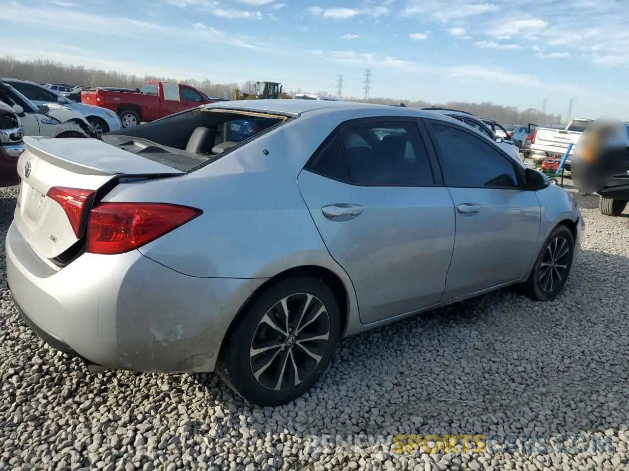 3 Photograph of a damaged car 2T1BURHE4KC177225 TOYOTA COROLLA 2019